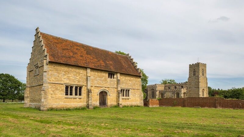 Historic dovecote in Willington